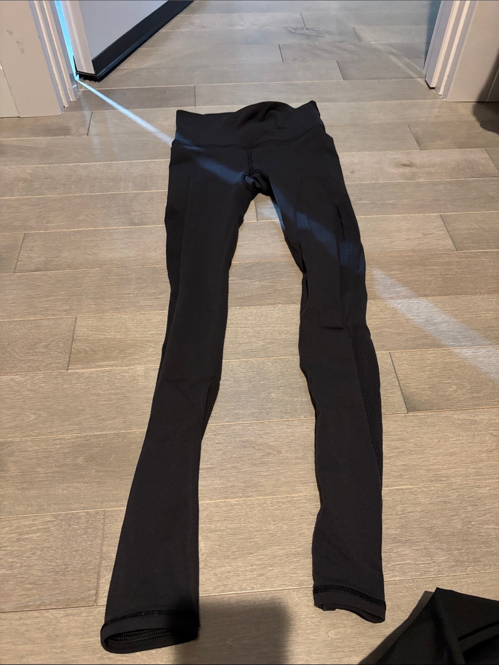 lululemon athletica Black Leggings mesh panels
